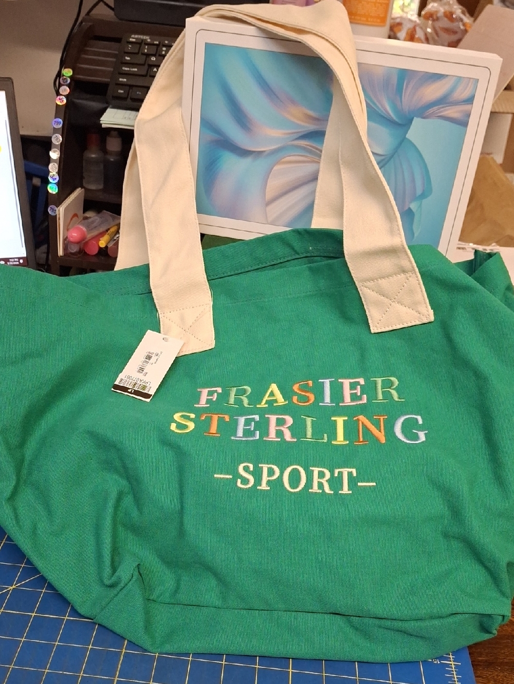 Fraser Sterling Sport Green Canvas Tote 13x9x13 Cream Handles - Picture 1 of 2